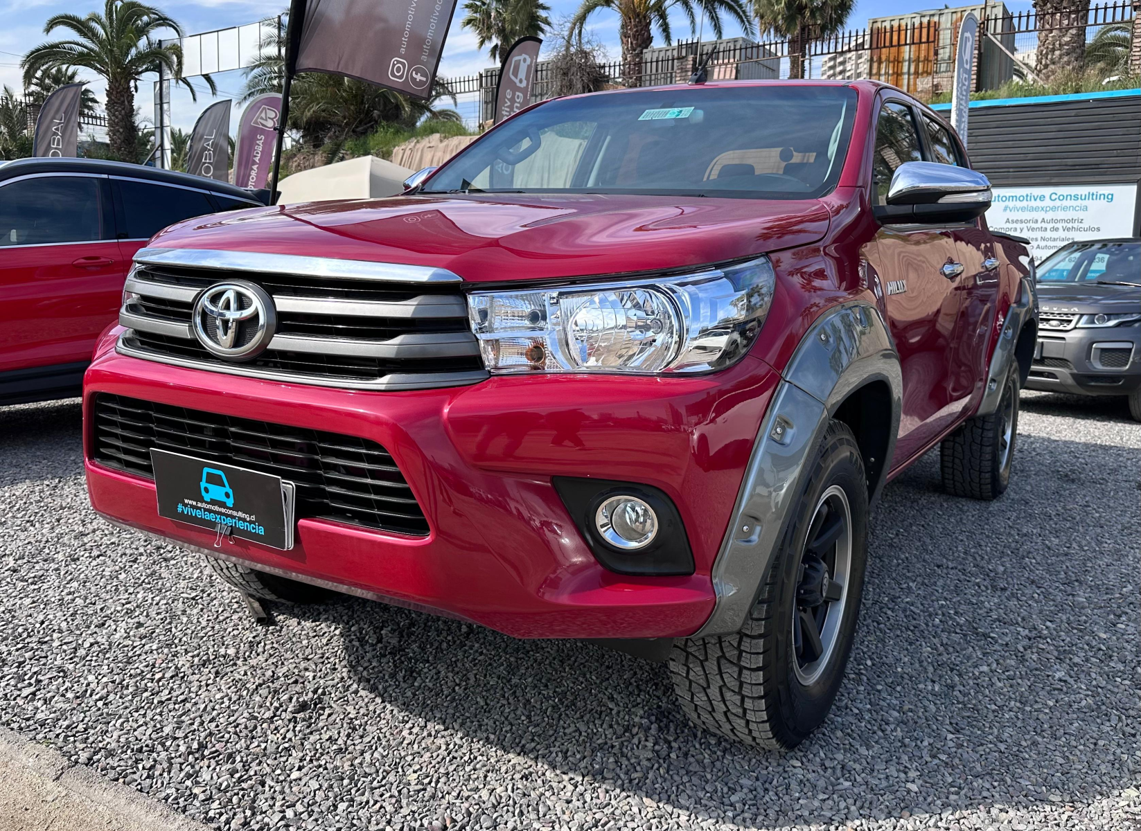 2017 TOYOTA HI LUX D CAB 2.4D SR UNICO DUEÑO 4X2